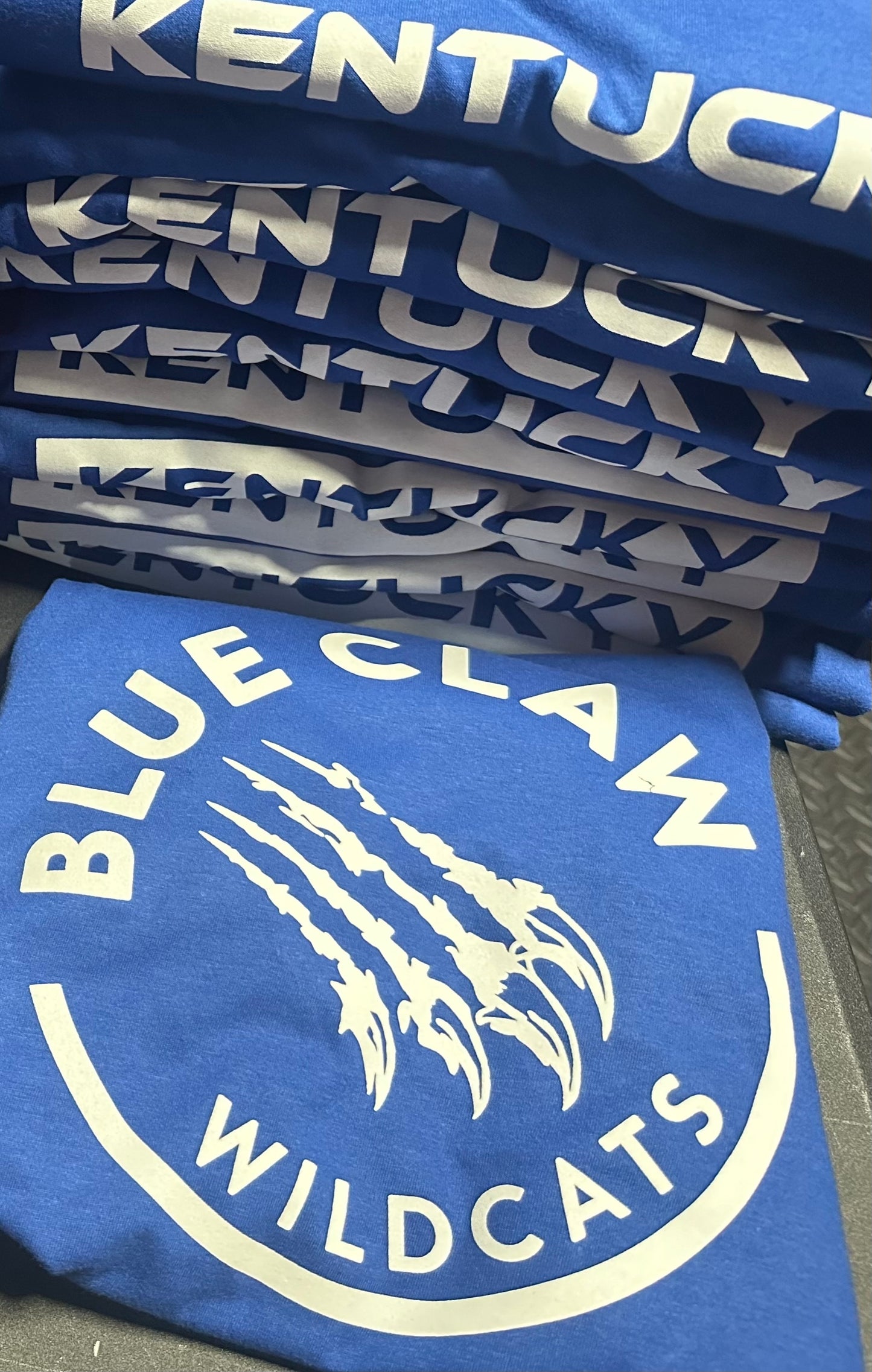 Blue Claw Long-Sleeve