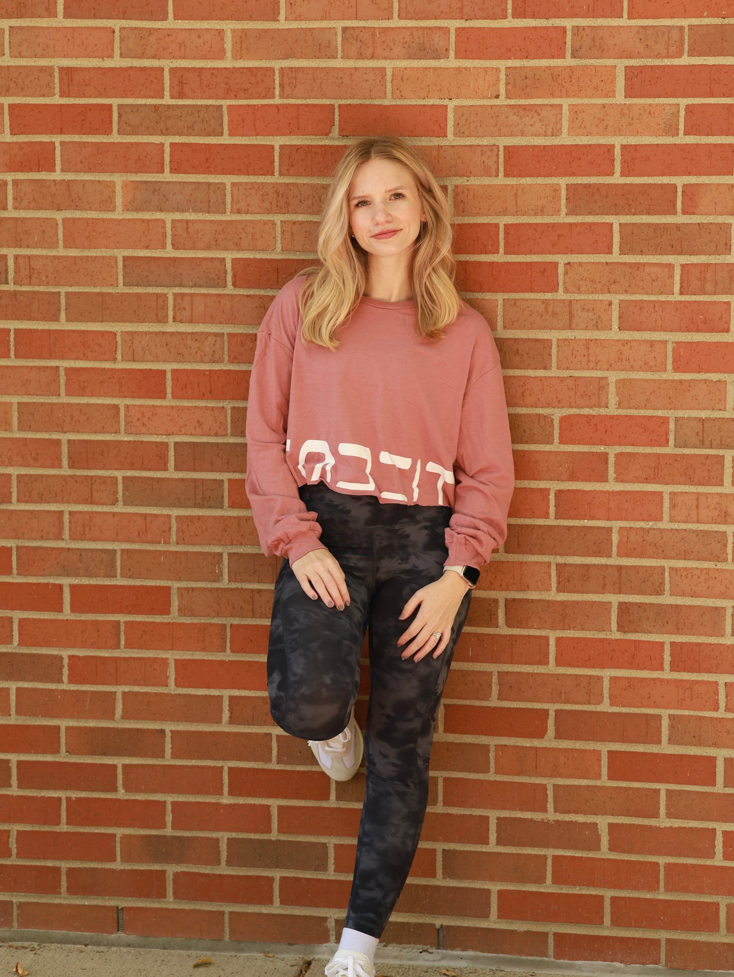 Cut-off Brand Crop | Longsleeve