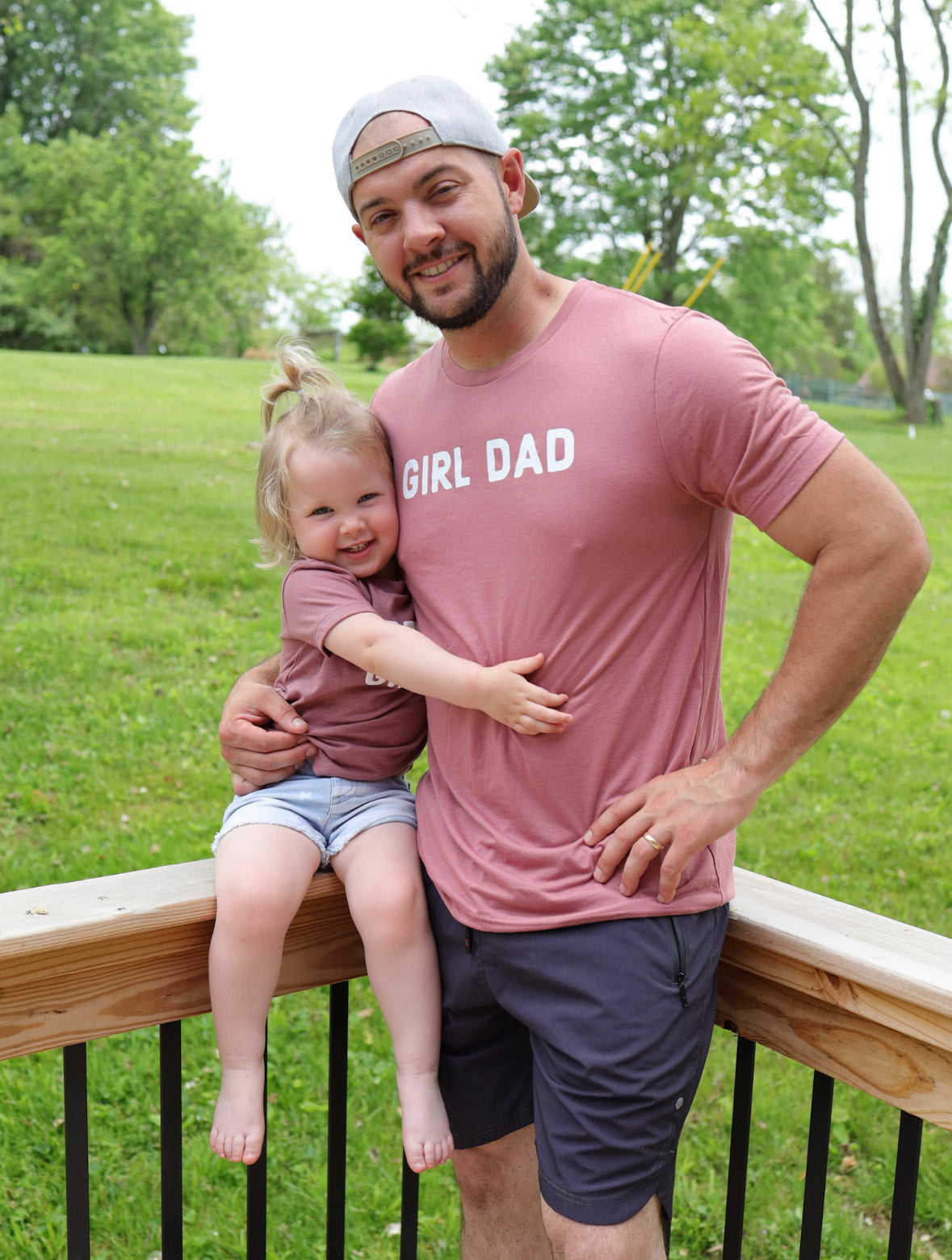 Girl Dad | T-Shirt