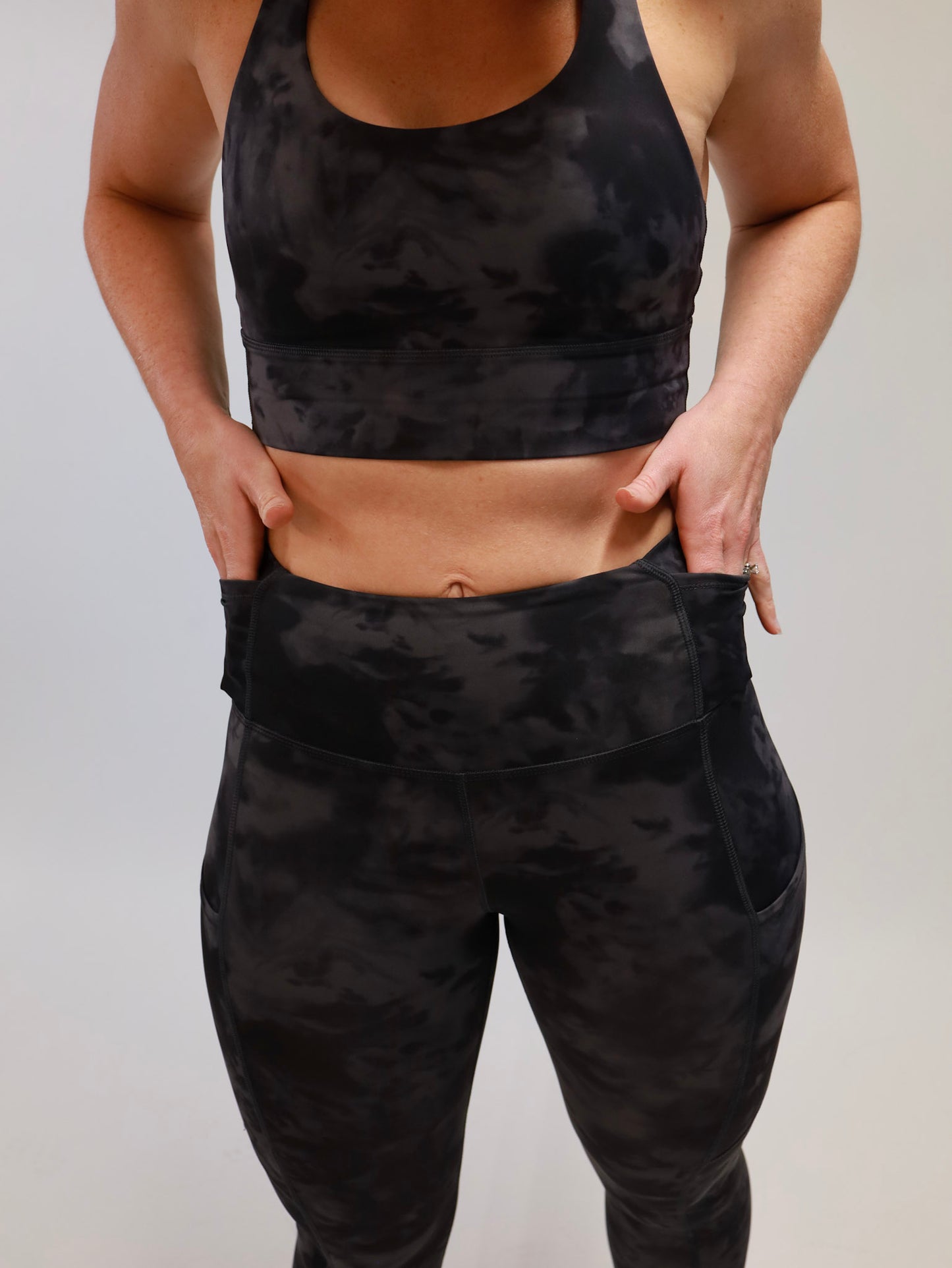 Arise Leggings